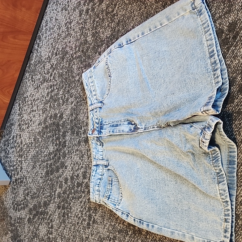 Classic Denim Women's Shorts